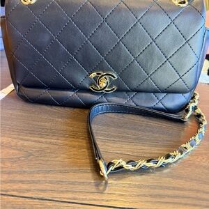 Mini Quilted Flap Crossbody Bag with Chain Strap